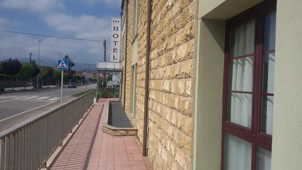 Hotel Alameda Вальявисьоса Экстерьер фото